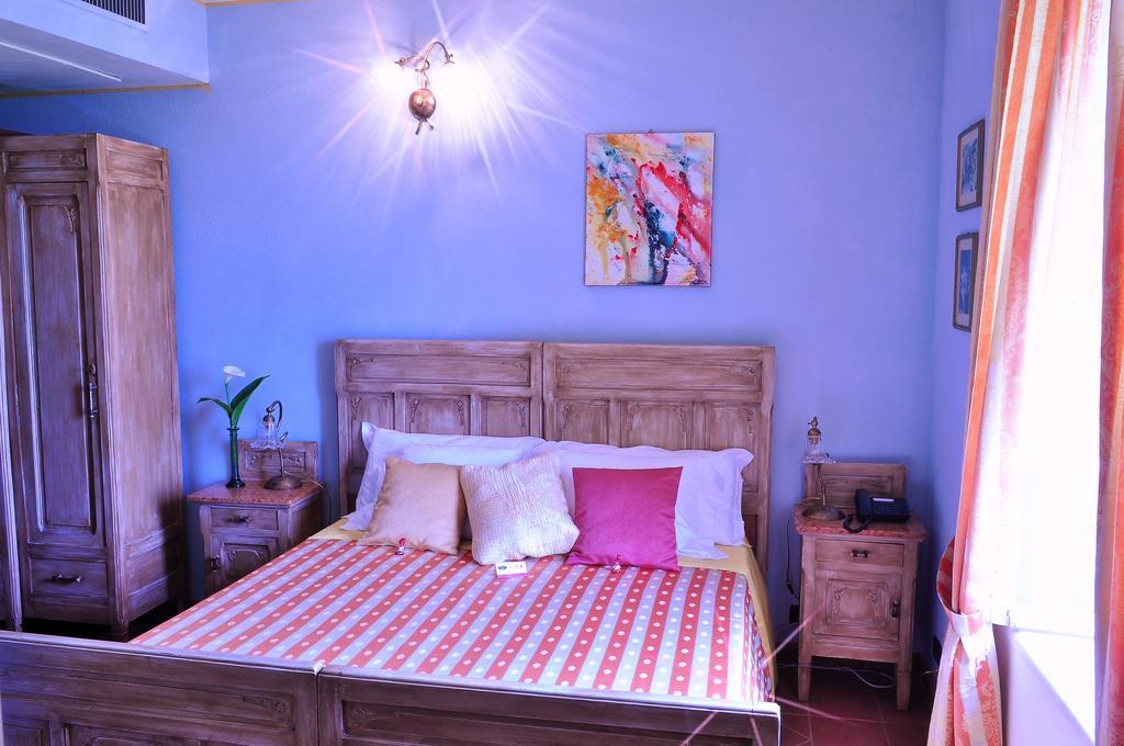 La Foresteria Del Castello - Wellness Hotel In Dimora Storica CastellʼAlfero Oda fotoğraf
